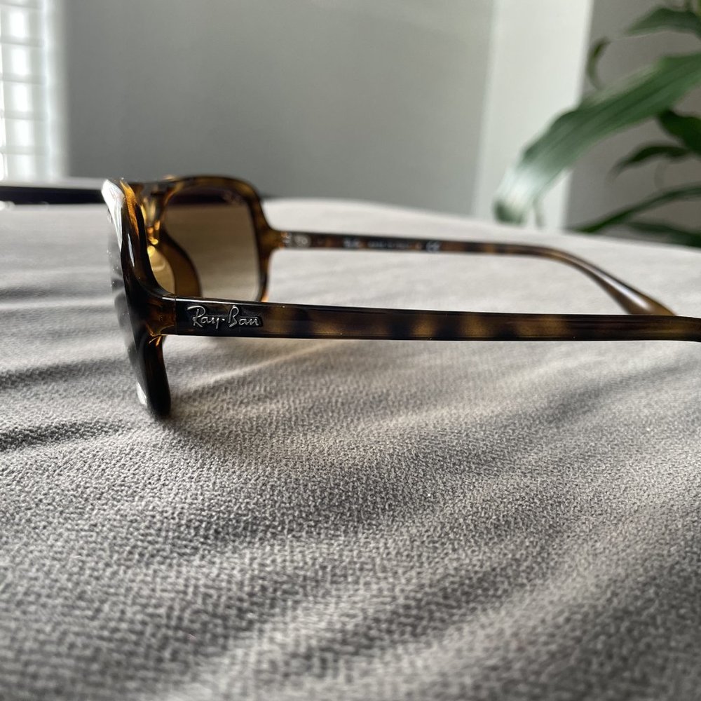 Gorgeous Ray-Ban Vintage Aviators Brown Gradient Unisex, BRAND SPANKING NEW!! - Picture 2 of 13
